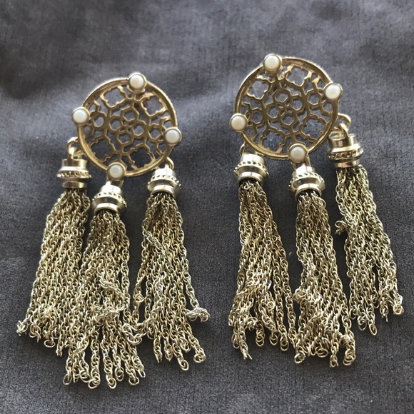 Kendra Scott Jewelry - Kendra Scott Gold Dream Catcher Earrings